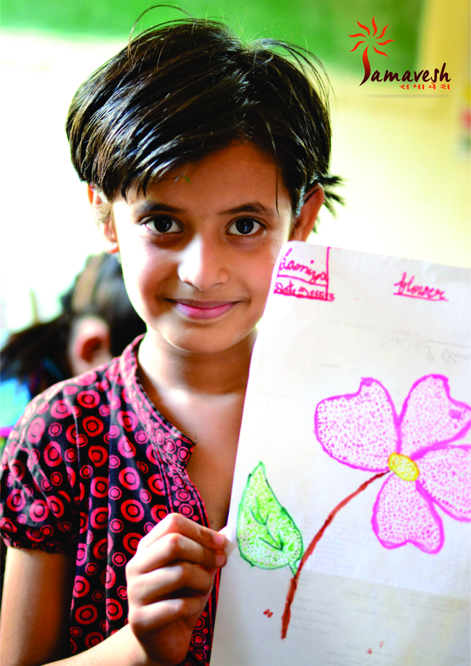 Creative Arts and Crafts in Center